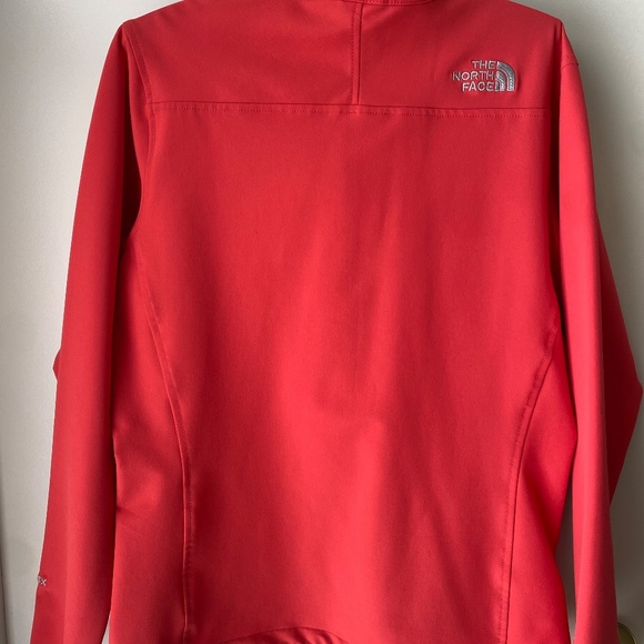 The North Face womens medium Apex TNF 1/4 Zip HOT PINK pullover Jacket - Picture 5 of 7